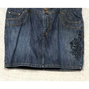 Women's Denim Skort SZ 15/16P Embroidered Cotton Boho Timeless Western Flair
